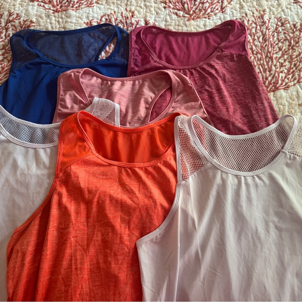 Lot of 6 Women's Large Aeuui Assorted Color Sleeveless Workout Tops